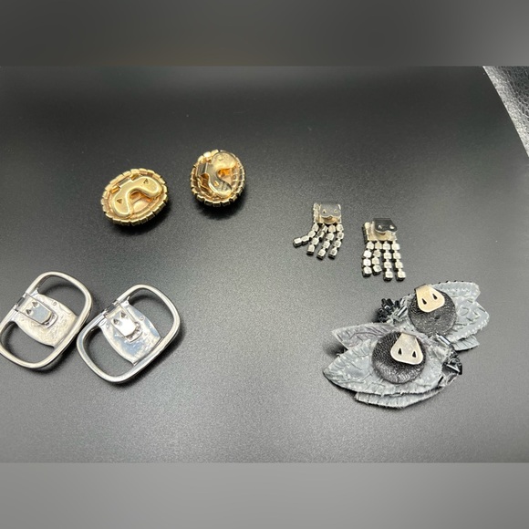 Vintage Rhinestone Shoe Clips Accessory (4 pairs) - Picture 4 of 9